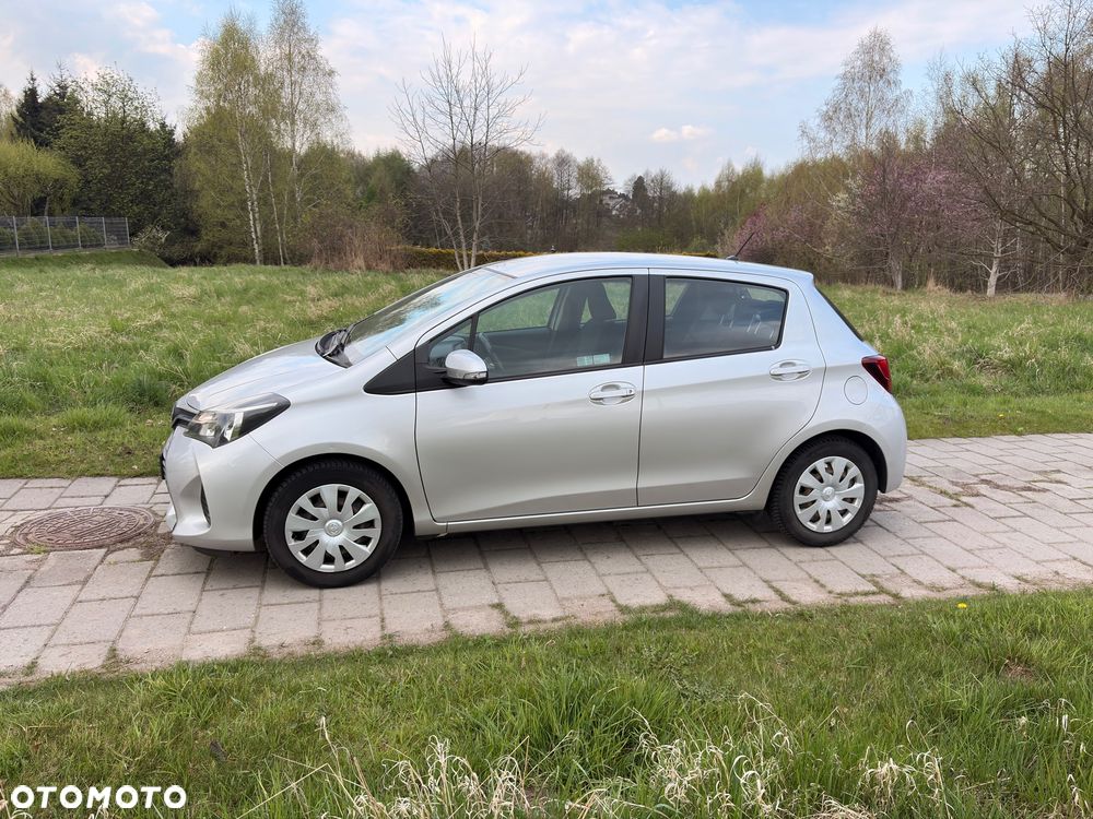 Toyota Yaris 1.0 Premium - 3