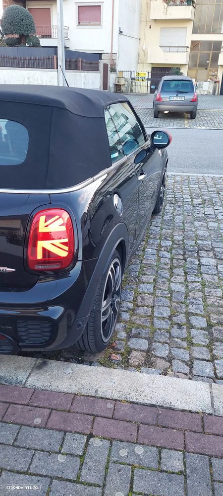 MINI Cabrio John Cooper Works Auto Desportiva - 27