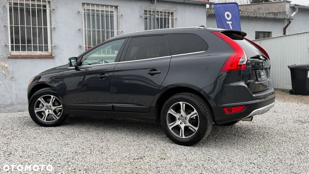 Volvo XC 60 D5 AWD Summum - 14