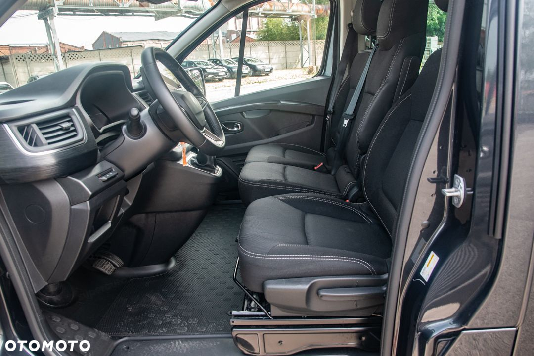 Renault Trafic - 19