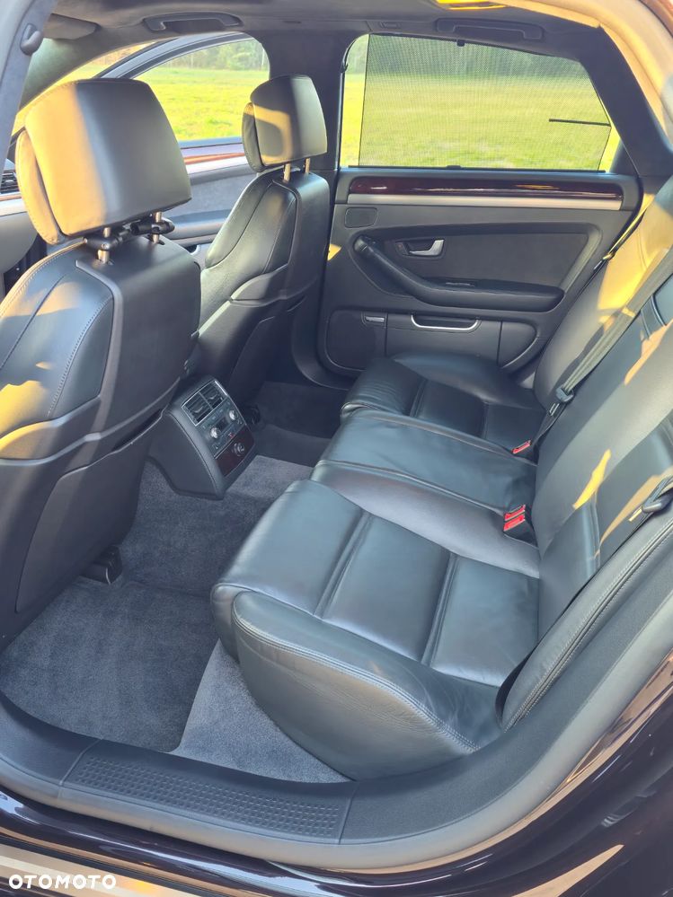 Audi A8 4.2 TDI L Quattro - 19