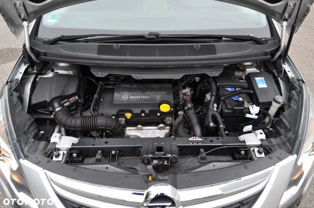 Opel Zafira Tourer 1.4 Turbo Edition - 36