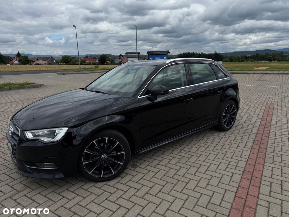 Audi A3 Sportback - 2