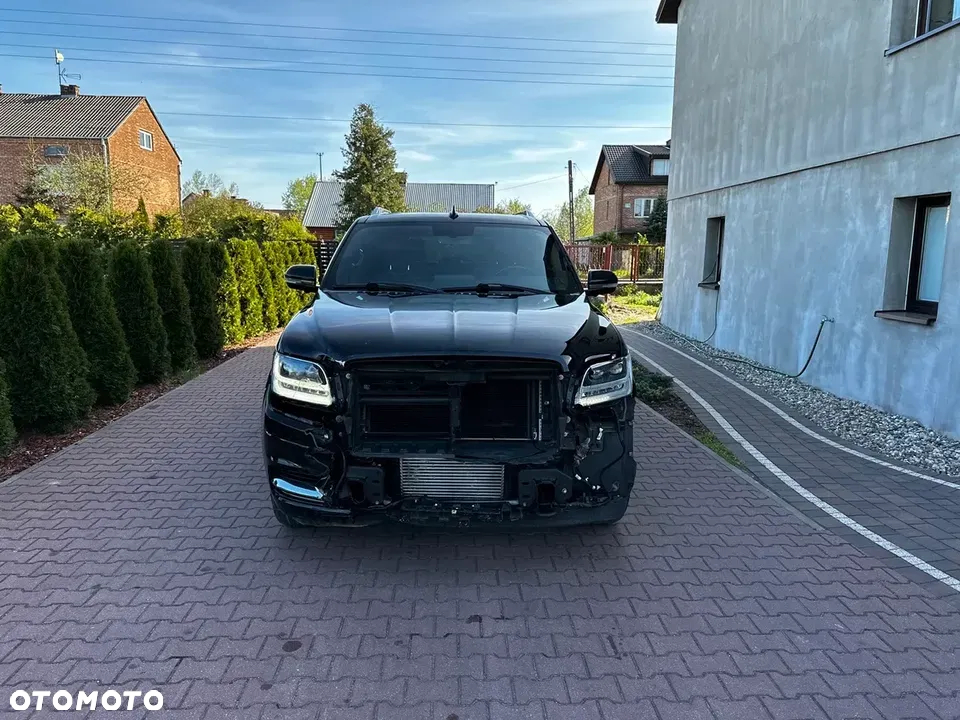 Lincoln Navigator - 7