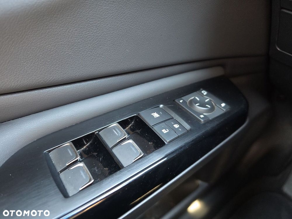 Lexus ES 300h Business Edition - 19