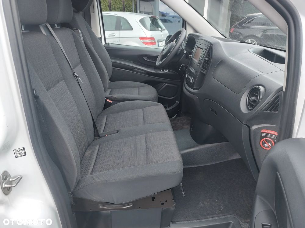 Mercedes-Benz Vito - 17