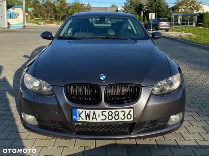 BMW Seria 3 335i - 1