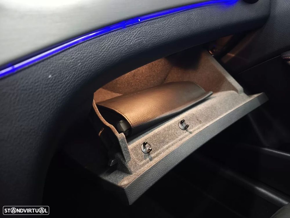 Mercedes-Benz GLA 200 d 7G-DCT AMG Line - 44