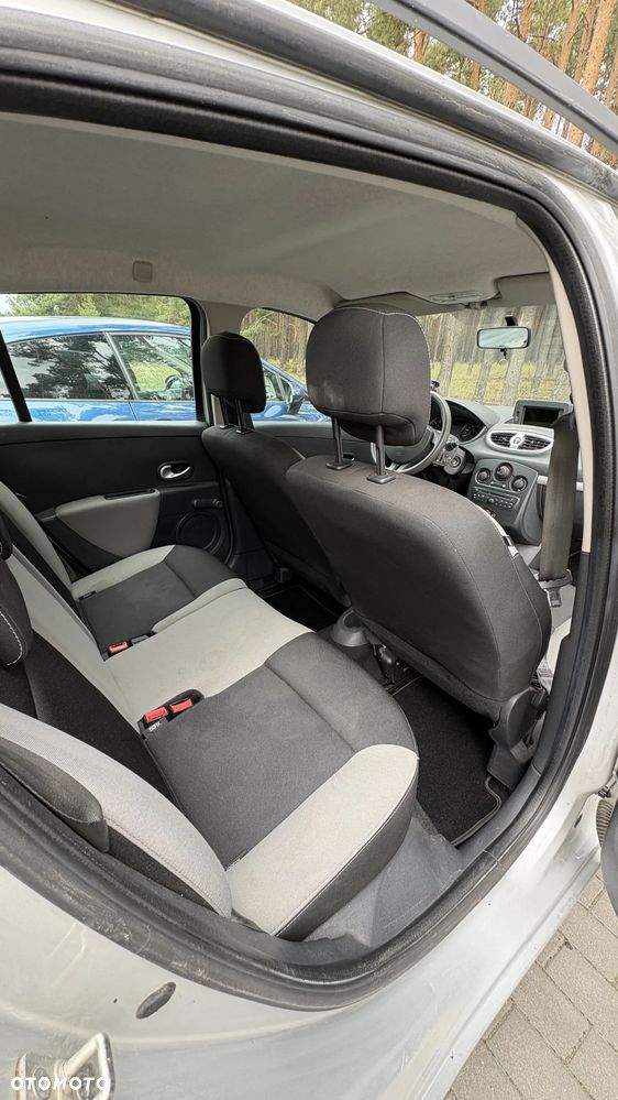 Renault Clio 1.2 16V Alize Euro5 - 9