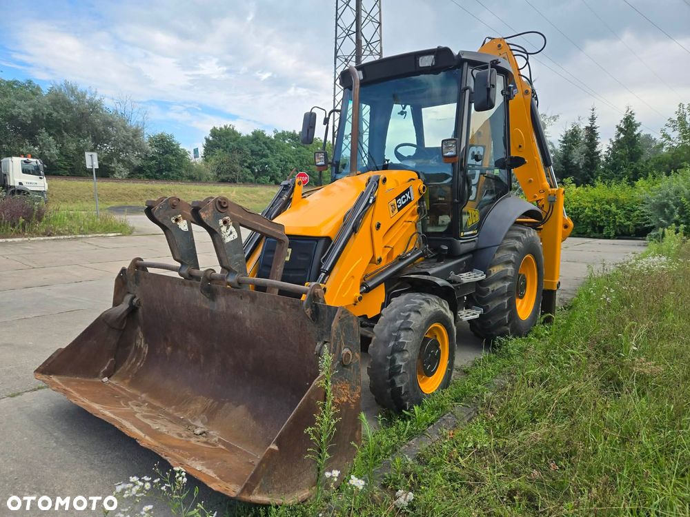 JCB 3cx JOYSTICK 1WŁAŚCICIEL BEZ AD BLUE - 12
