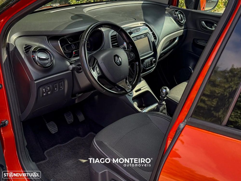 Renault Captur 1.5 dCi Exclusive - 48