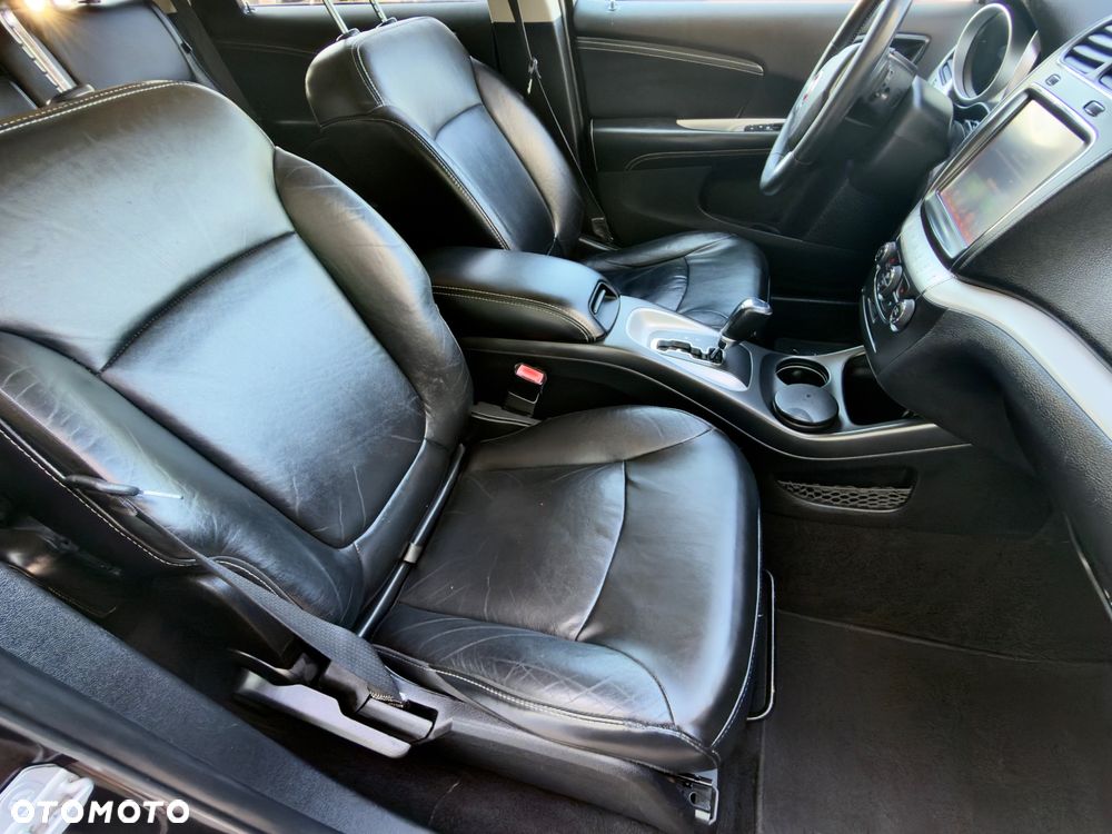 Fiat Freemont 2.0 Multijet 16V DPF Automatik Allrad Black Code - 21