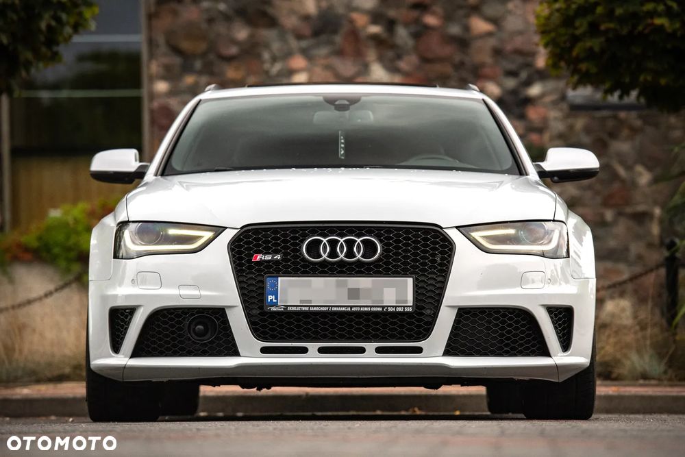 Audi RS4 Avant Avant S tronic - 1