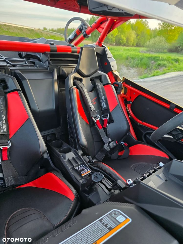 Can-Am Maverick - 18