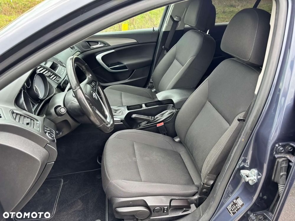 Opel Insignia - 18