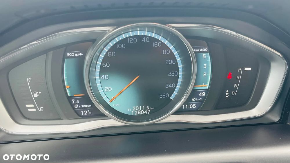 Volvo XC 60 D4 AWD Summum - 12