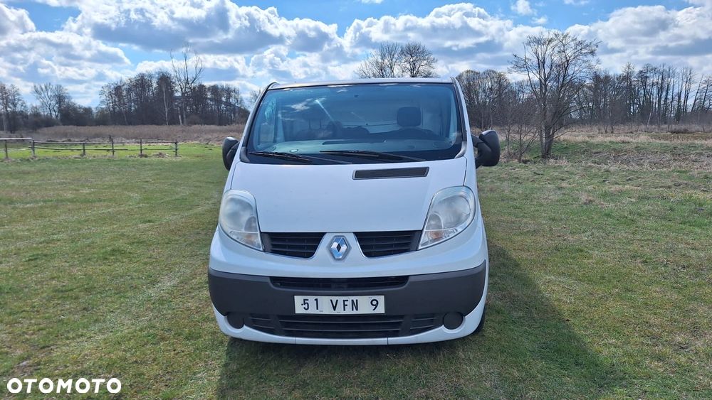Renault Trafic - 2