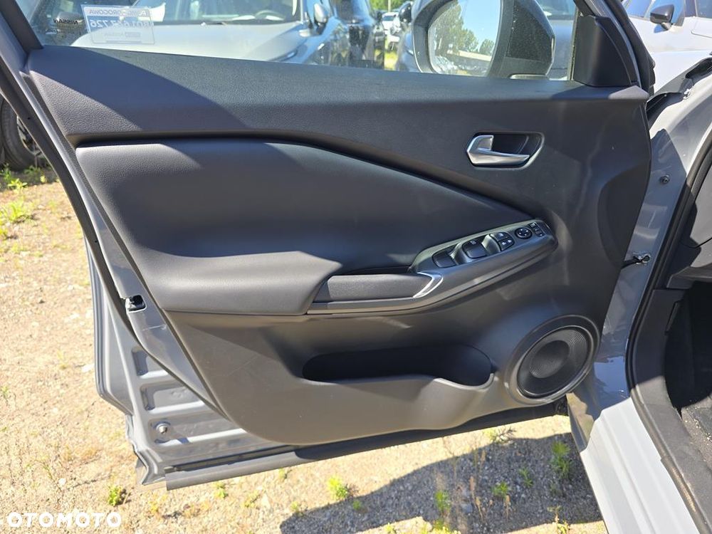 Nissan Juke 1.0 DIG-T Acenta DCT - 10