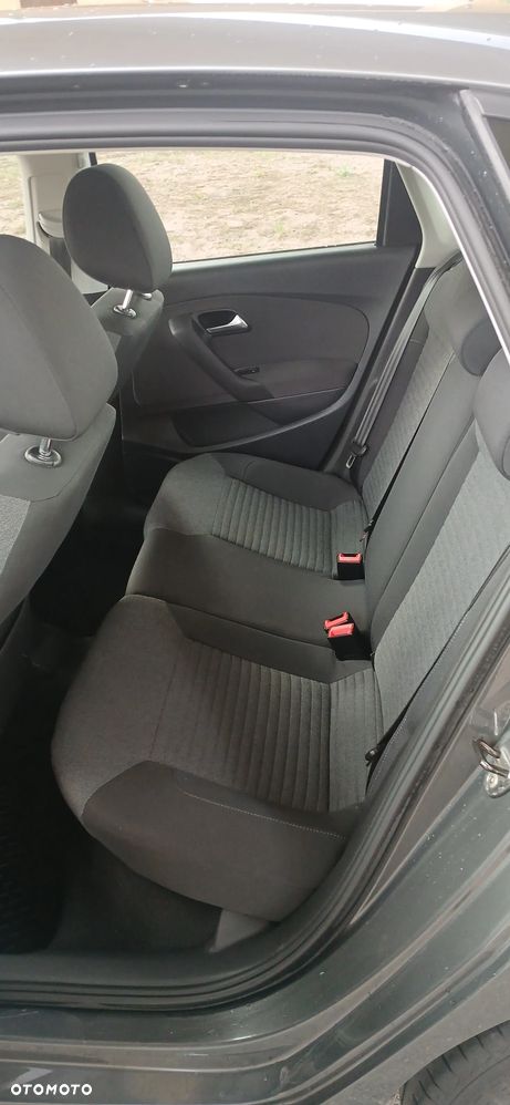 Volkswagen Polo 1.6 TDI DSG Comfortline - 10