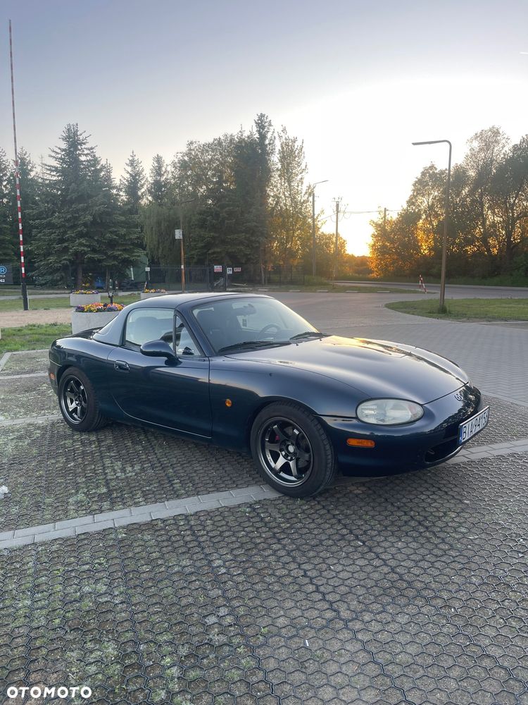 Mazda MX-5 1.6i 16V - 8