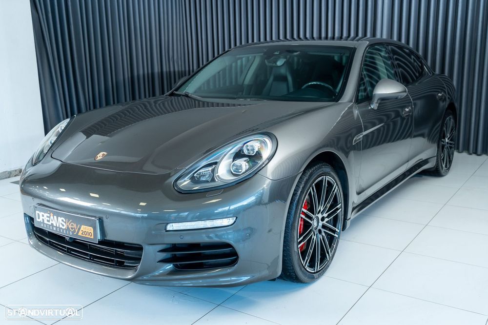 Porsche Panamera Standard - 34