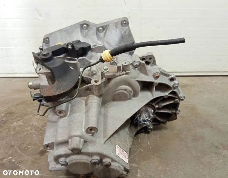 Ford Focus Manualna 6-biegowa skrzynia biegów CV6R-7002-PE CV6R7002PE - 2