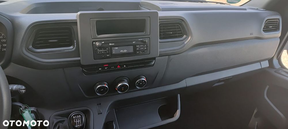 Renault Master - 16