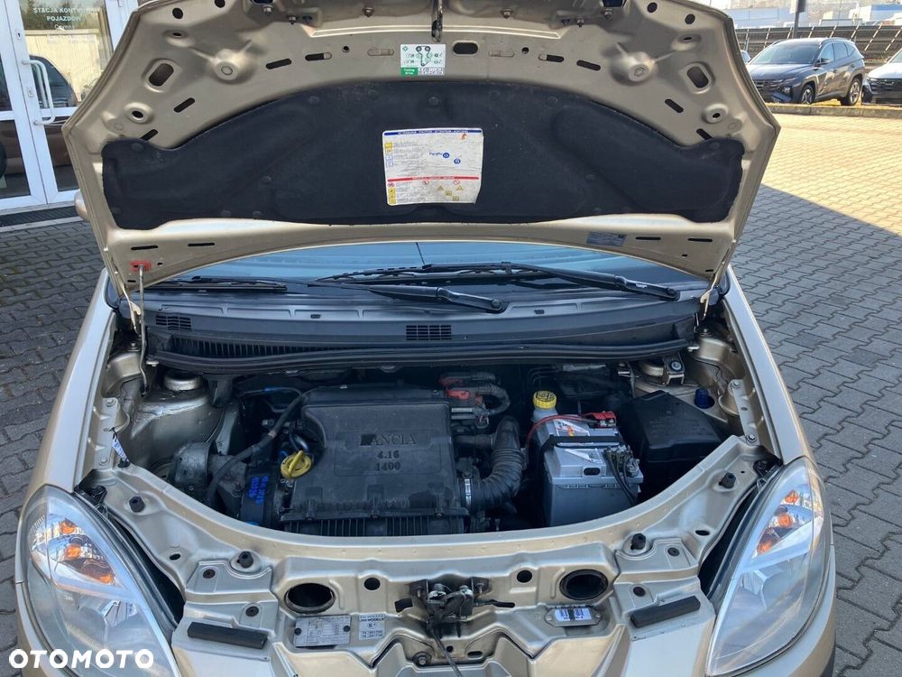 Lancia Musa 1.4 16V Platino - 31