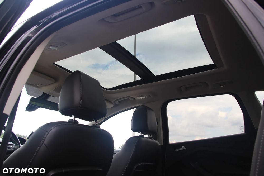 Ford Kuga 2.0 TDCi 4WD Titanium - 25
