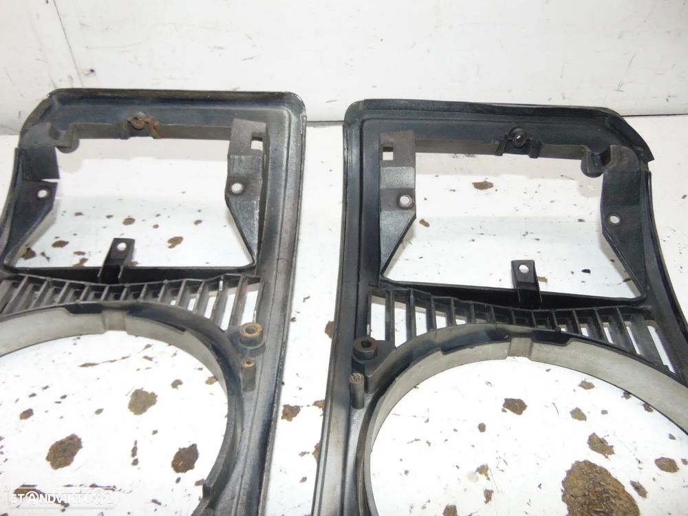 Toyota Hiace aros farol - 7