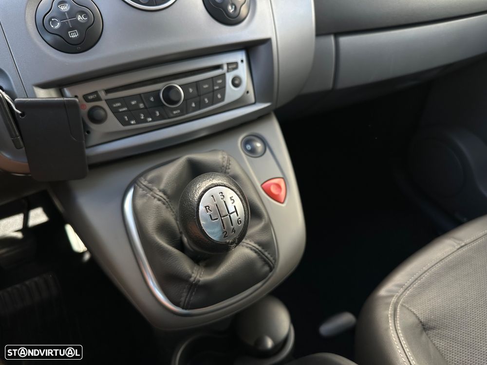 Renault Grand Scénic 1.5 dCi Pack Clim 7L. - 16