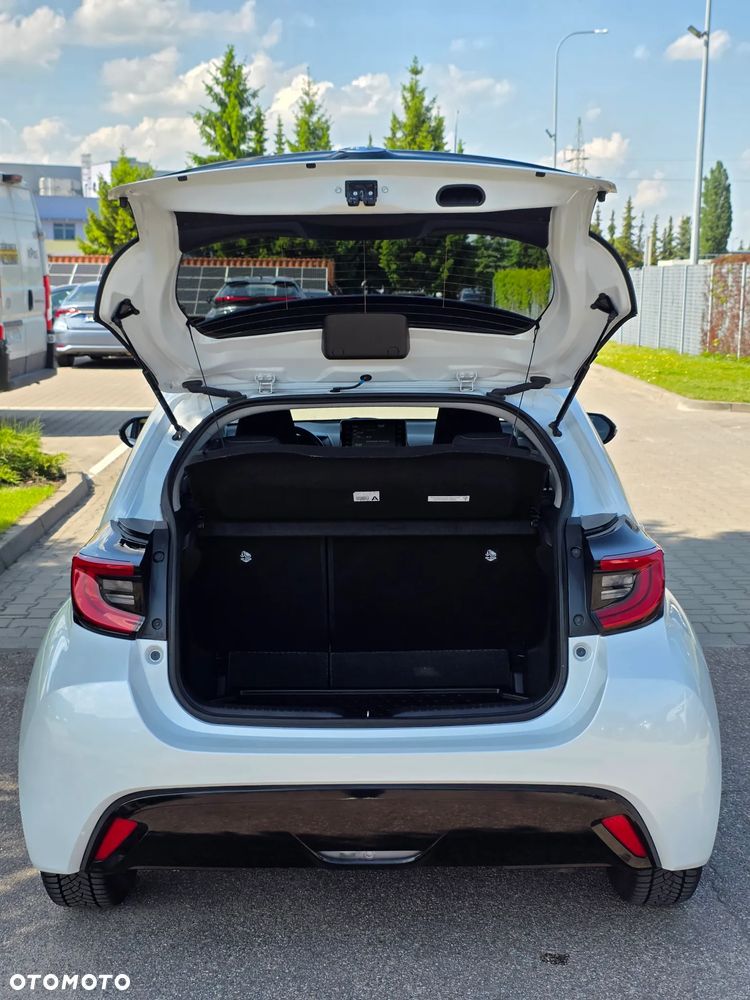 Toyota Yaris - 27