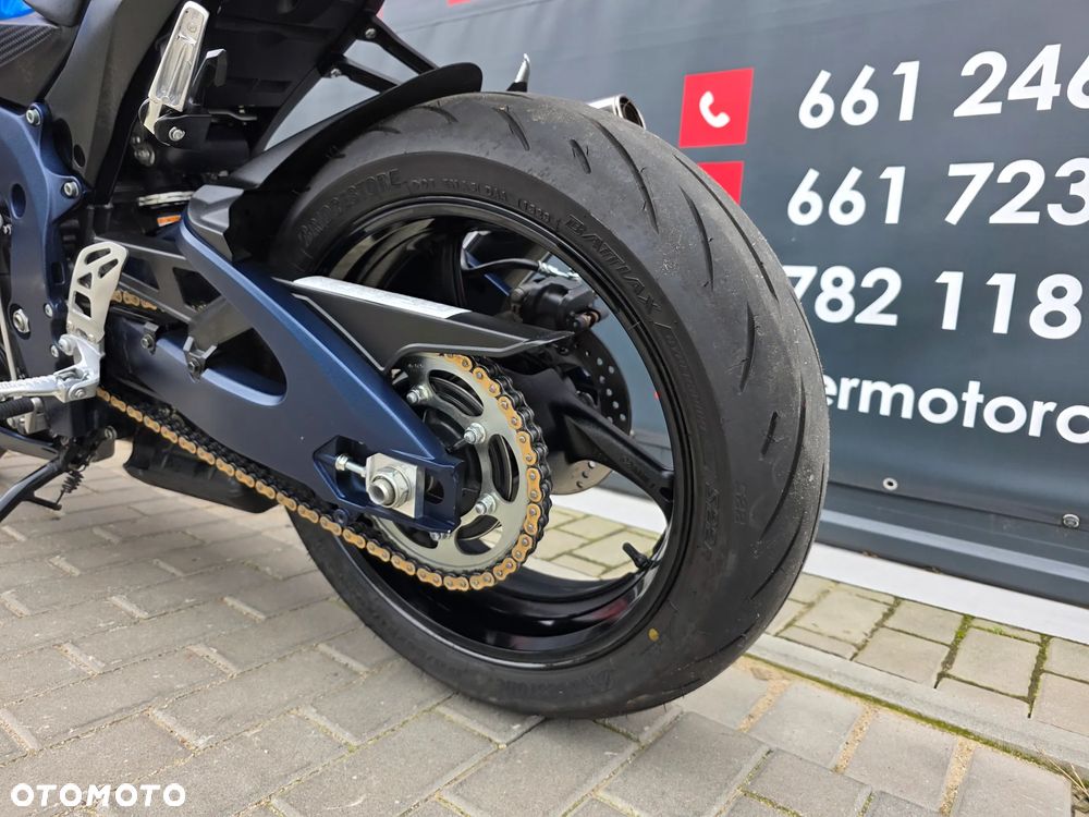 Suzuki GSX-R - 7