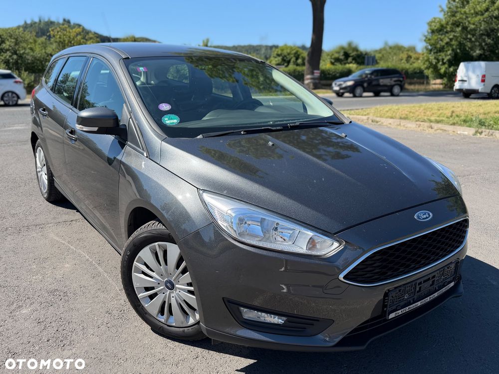 Ford Focus 1.0 EcoBoost Start-Stopp-System Business Edition - 2