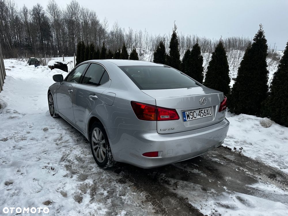 Lexus IS 220 D Prestige - 4