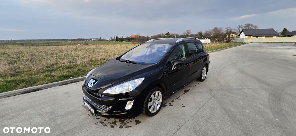 Peugeot 308 - 1