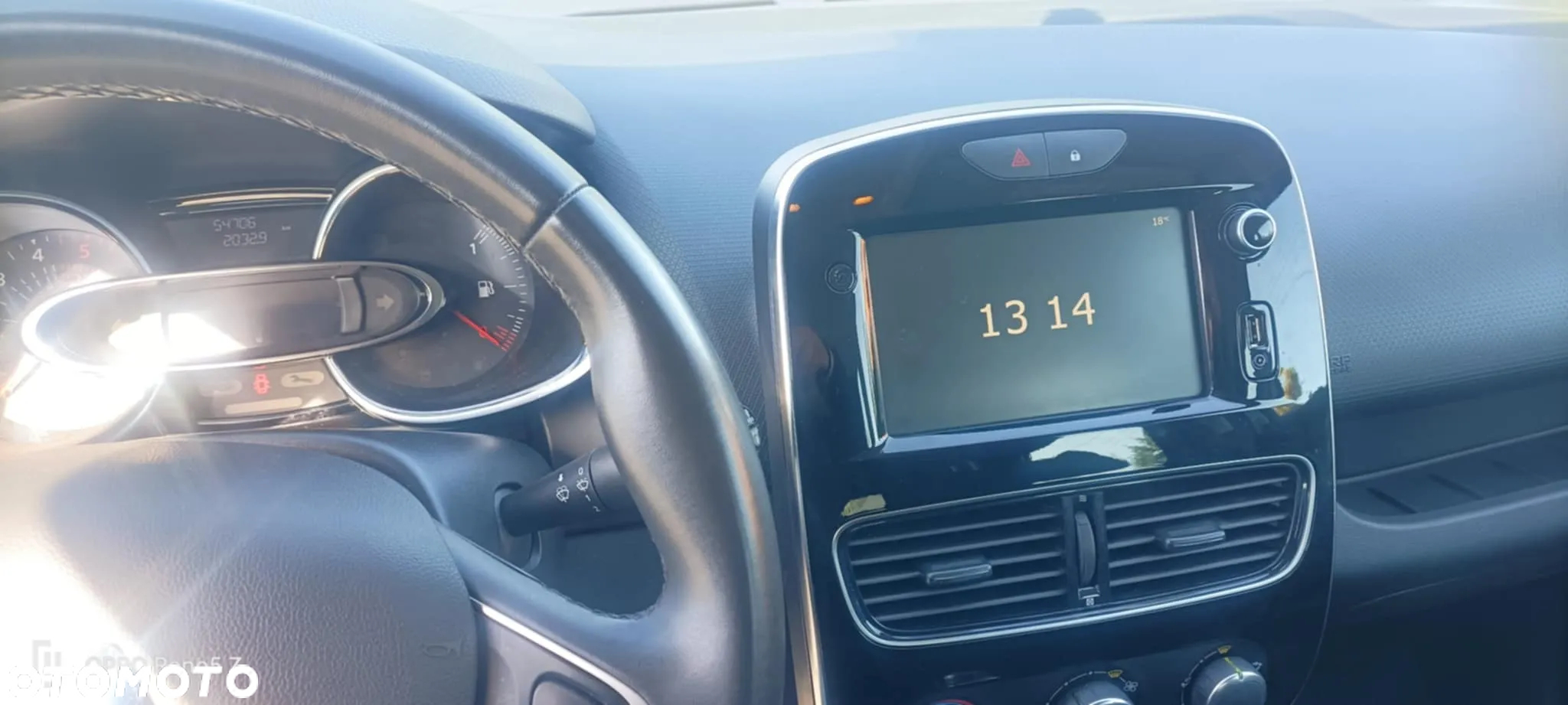 Renault Clio (Energy) dCi 90 Start & Stop INTENS - 10