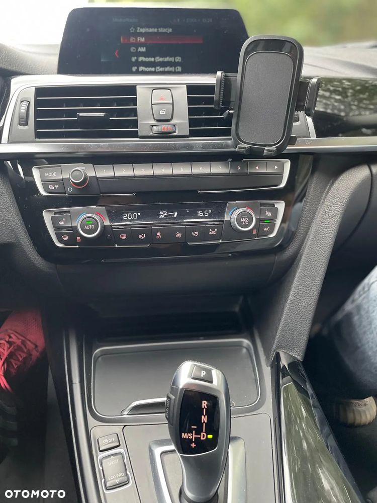 BMW Seria 3 318d Sport Line - 15