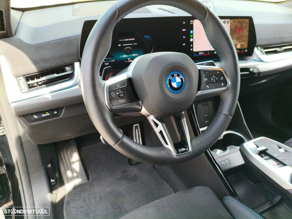 BMW iX2 eDrive20 Pack Desportivo M Pro - 8