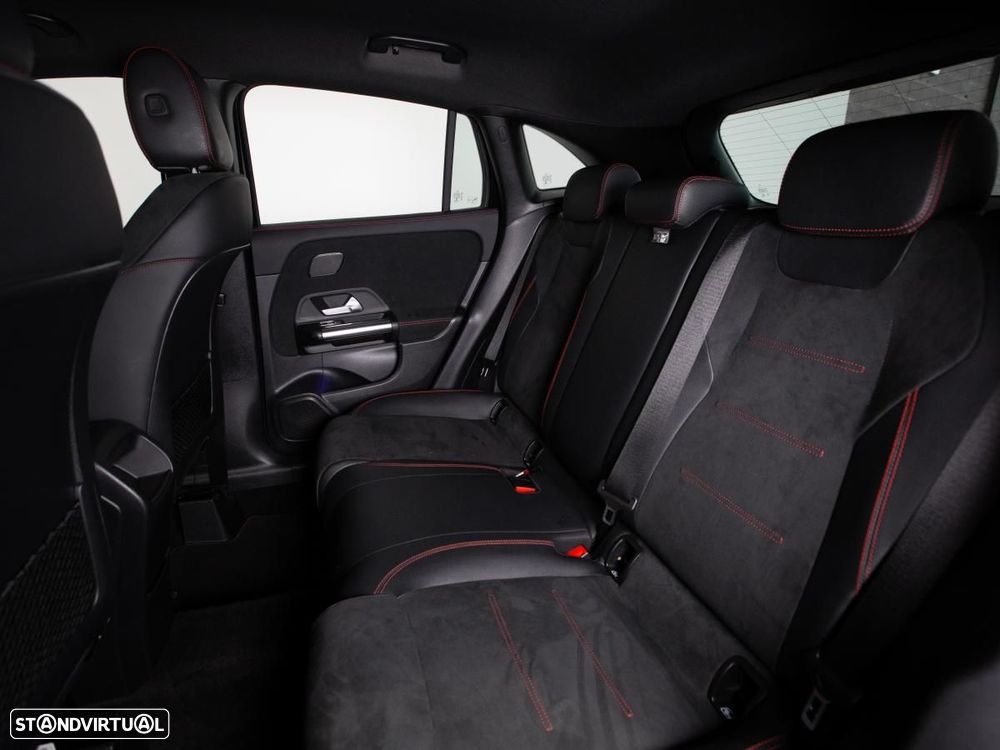 Mercedes-Benz GLA 250 e 8G-DCT AMG Line - 10