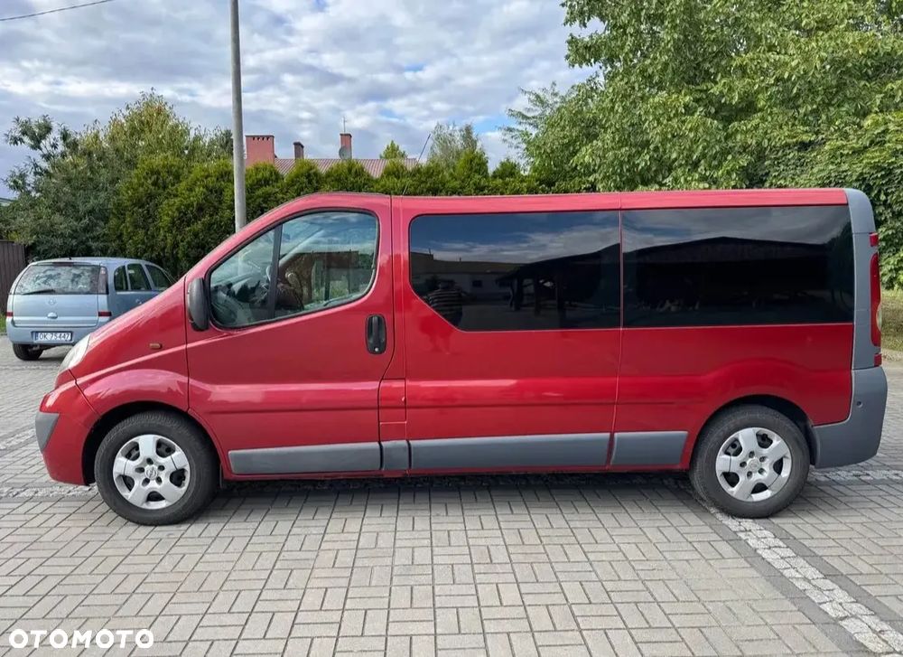 Opel Vivaro - 10