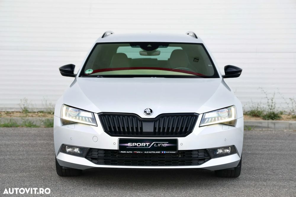 Skoda Superb 2.0 TDI DSG Sportline - 38