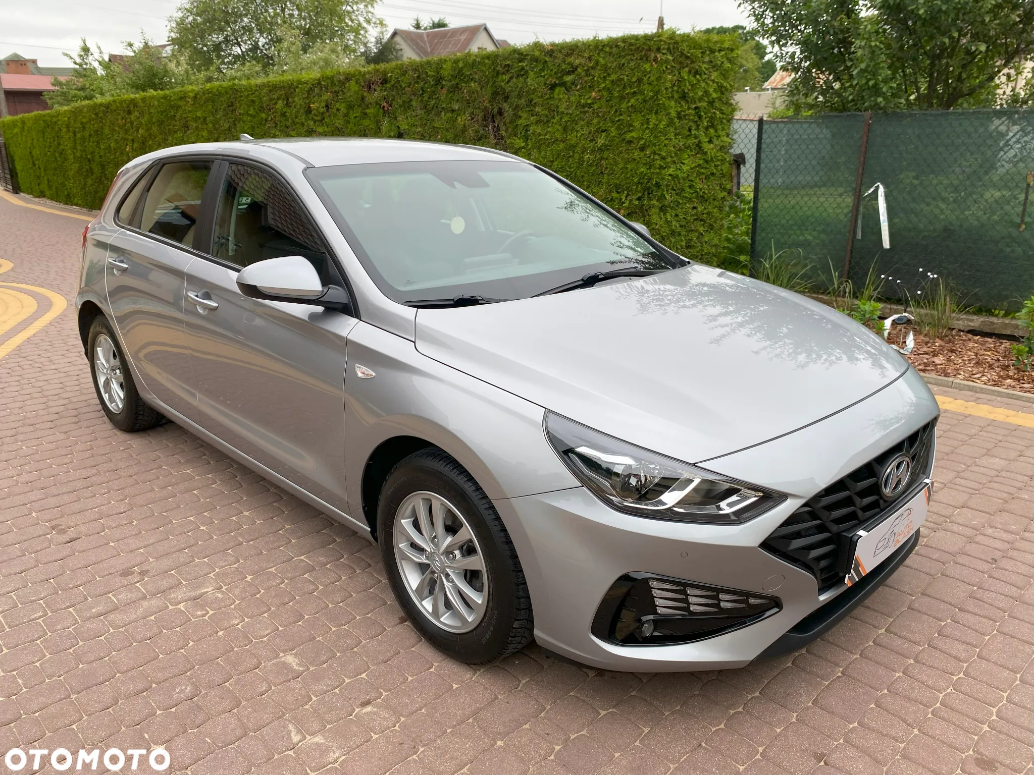 Hyundai i30 1.5 DPI Classic + - 8