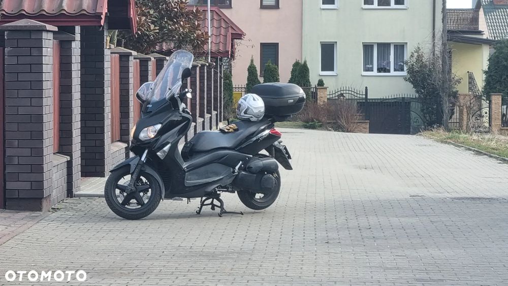 Yamaha X-max - 7