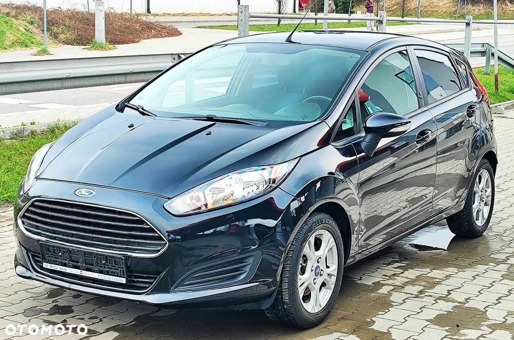 Ford Fiesta 1.25 Champions Edition - 19
