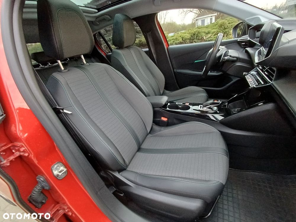Peugeot 208 1.2 PureTech Allure Pack S&S EAT8 - 16