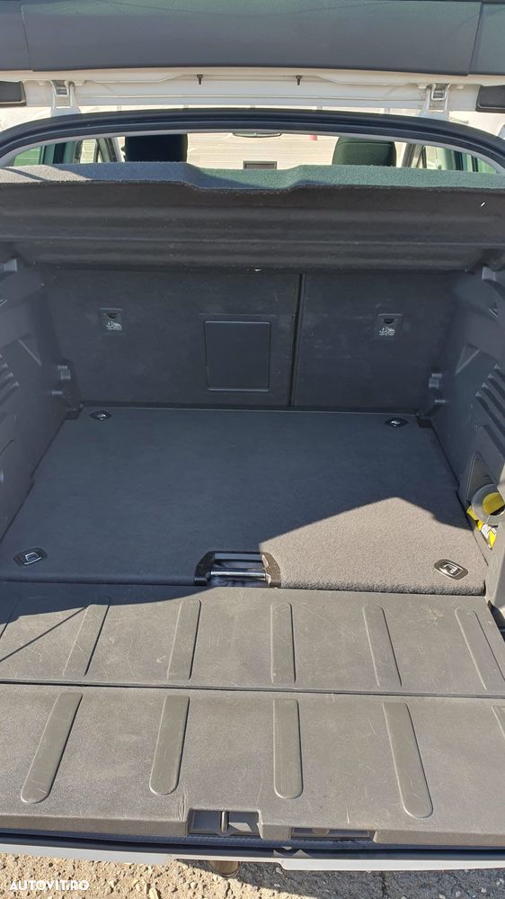 Peugeot 3008 2.0 HDI FAP Premium - 26