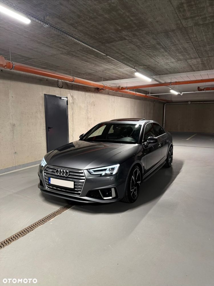 Audi A4 Limousine - 3