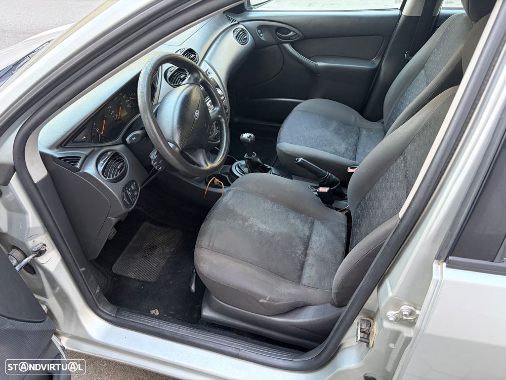 Ford Focus - 6