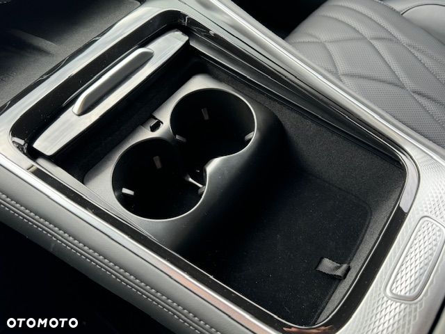 Omoda 9 1.5 Super Hybrid Exclusive AWD - 9